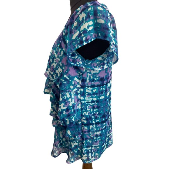 Nue Options Green, Blue & Lavender, Short Sleeve Ruffled Tier Top, MP - Picture 2 of 8